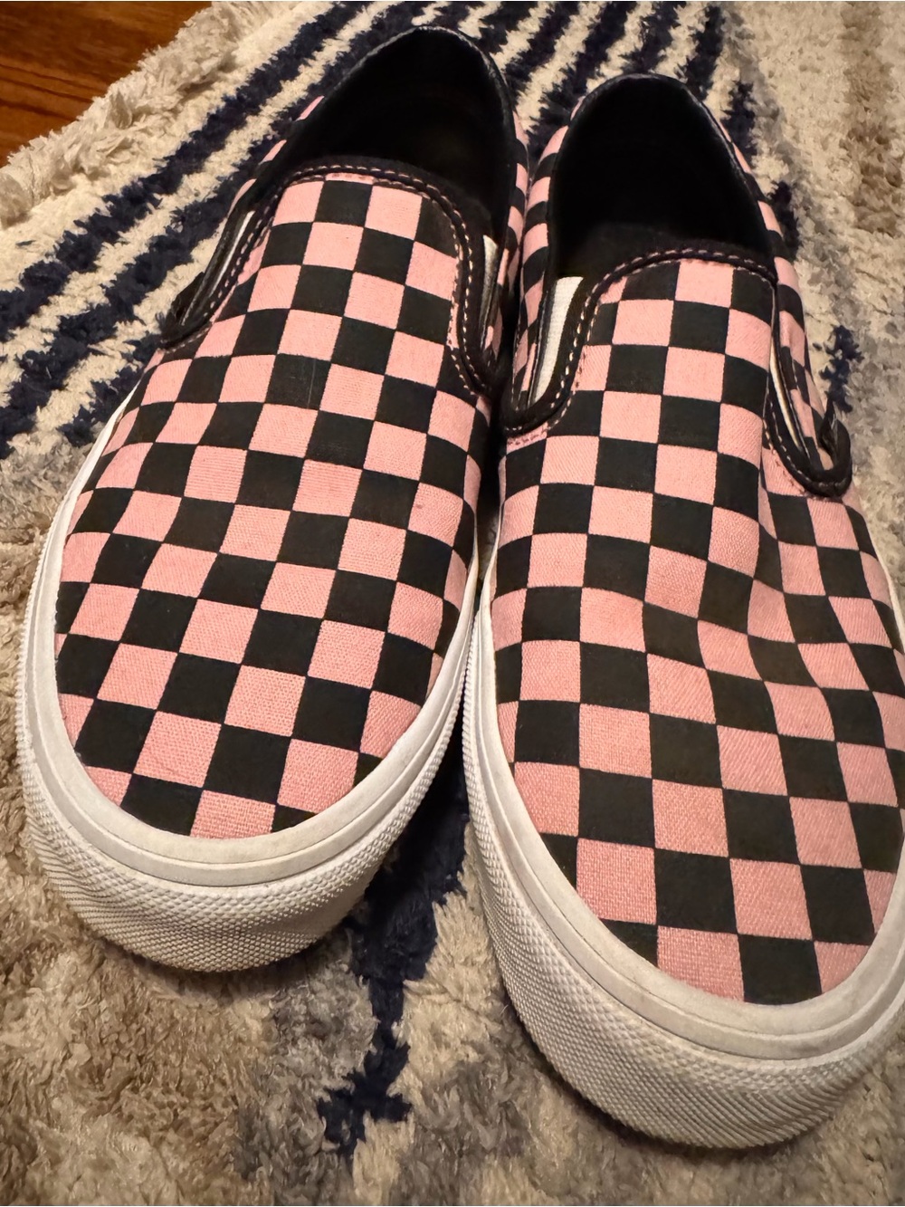 Women's Slip-On Checkerboard Canvas Shoes - Pink/Black